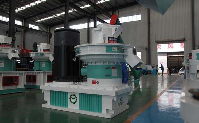 秸稈顆粒機(jī)為綠色家園助力