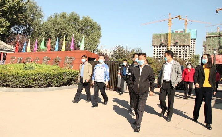 愿尊老愛老的傳統(tǒng)美德不斷的傳承、發(fā)揚、光大