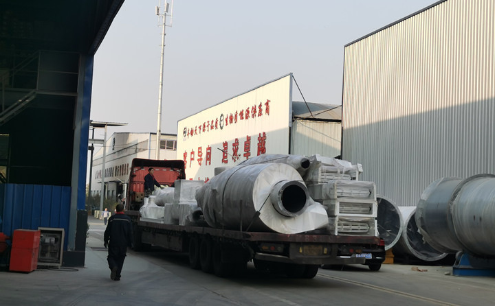 菌棒顆粒機(jī)裝車(chē)完成，發(fā)往安徽