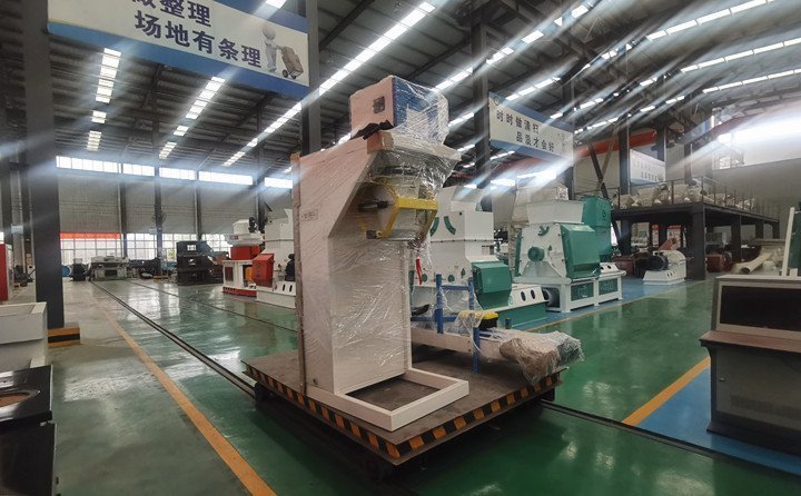 秸稈顆粒機生產(chǎn)線之打包機 秸稈顆粒機生產(chǎn)線之打包機